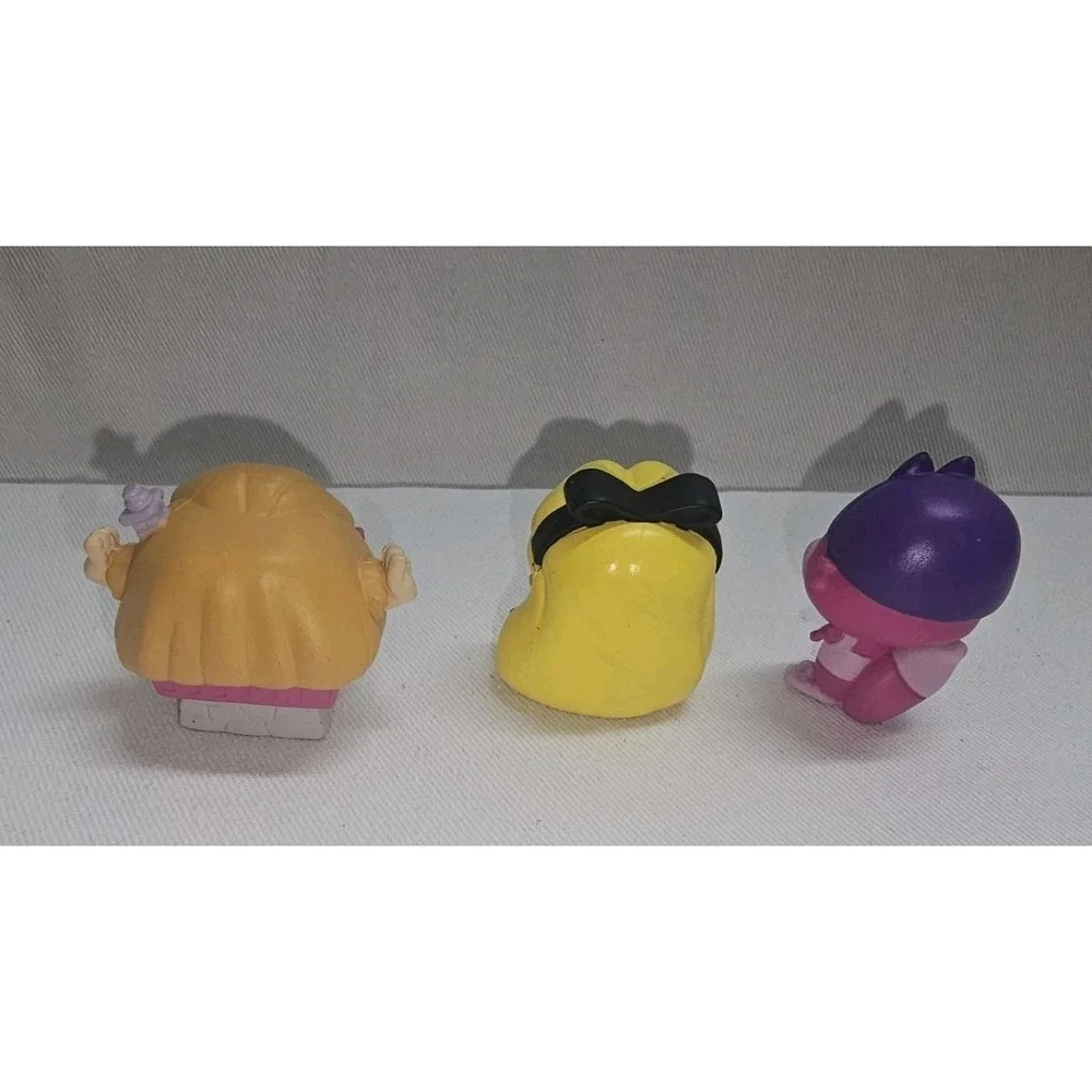 Disney Doorables Alice in Wonderland Lot of 3 Alice in Rabbit House Cheshire Cat